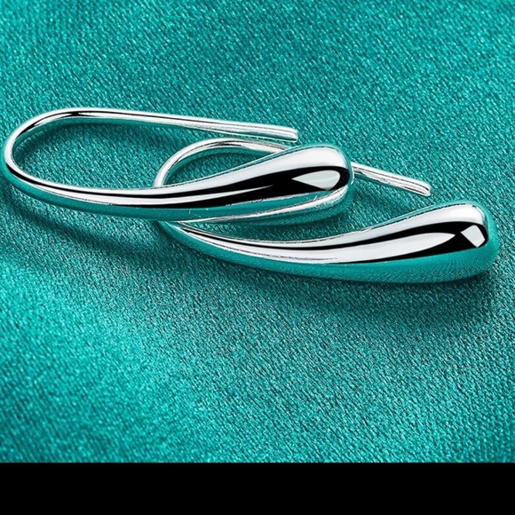 New Simple 925 Sterling Silver Earrings - Picture 9 of 9